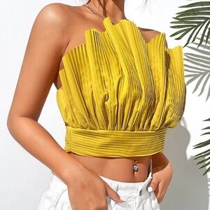 Yellow Pleated Strapless Top size M SHEIN